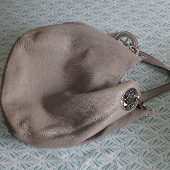 Michael kors handbag - Picture 3 of 3